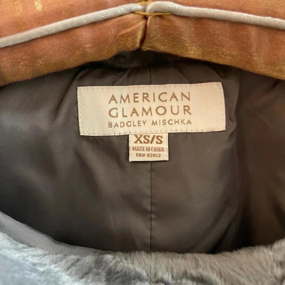 American Glamour Poncho Faux Fur Sweater Women's Grey pullover Lined S/XS - Picture 2 of 7